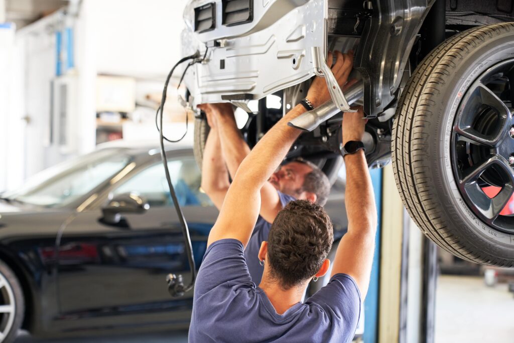 Carozzeria Motorauto Arezzo | carrozzeria convenzionata -riparazioni - verniciatura -saldatura - noleggio breve termine- auto sostitutiva